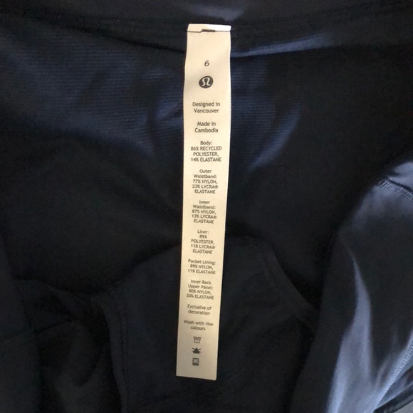 Lululemon Women’s Speed Up Low Rise Shorts 2.5 Lined - Picture 5 of 8